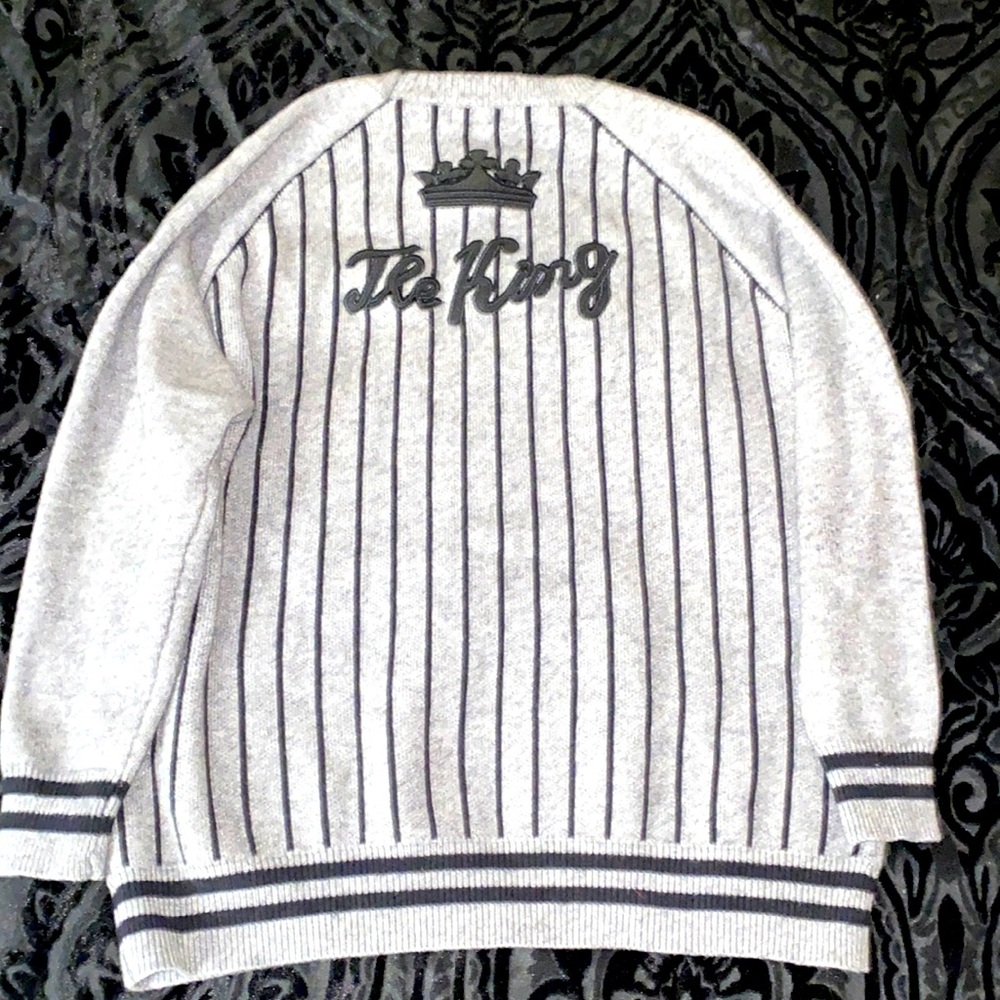 DOLCE & GABBANA
Striped logo patch sweater
GX274ZJAVEES9000
